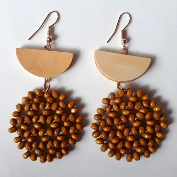*2 for $15* Wood Bead Geometric Drop Earrings - Picture 1 of 5